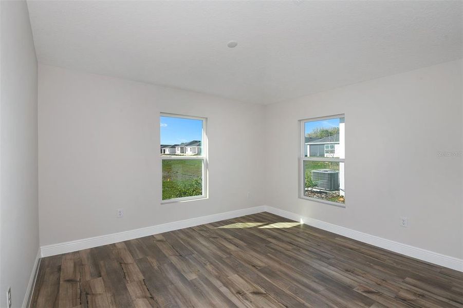 Spacious, unfurnished interior of a new home in Cherrywood Preserve, Ocala (Image 16).