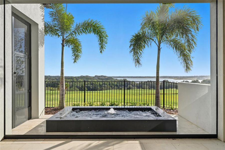 Exterior details and patio area of a home in , Montverde (Image 4).