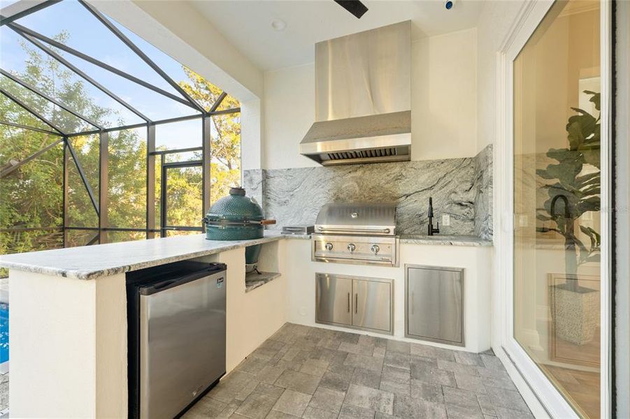 Exterior details and patio area of a home in , Flagler Beach (Image 32).