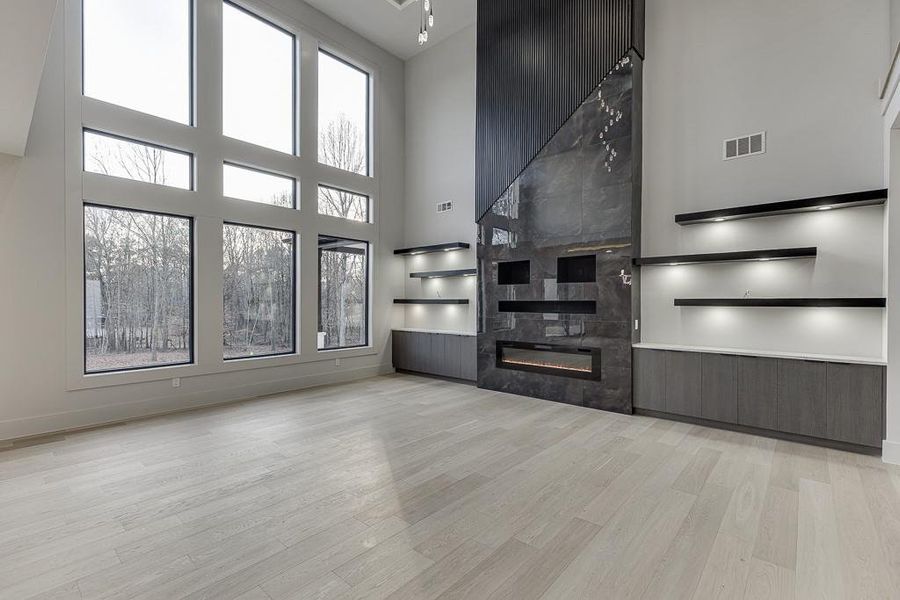 Spacious, unfurnished interior of a new home in , Buford (Image 54).