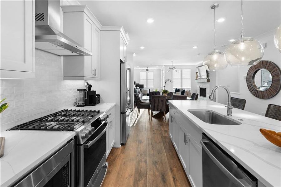 Furnished interior view inside a new home in Brackley Townhomes, Cumming (Image 15). Furnished interior view inside a new home in Brackley Townhomes, Cumming (Image 15).