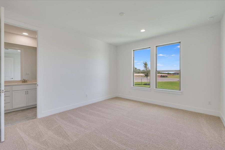 Representative unfurnished interior of a home built from the Llano II by Giddens Homes in Whispering Wind, Bertram (Image 122). Representative unfurnished interior of a home built from the Llano II by Giddens Homes in Whispering Wind, Bertram (Image 122).