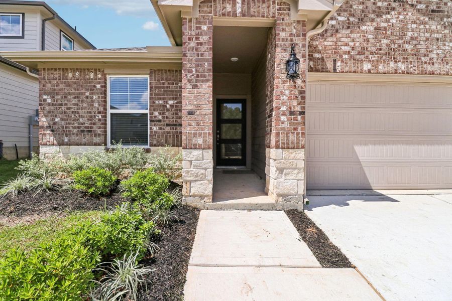 Image 33 of a home in .