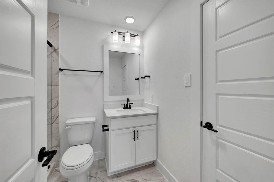 Furnished interior view inside a new home in Sorella, Tomball (Image 17). Furnished interior view inside a new home in Sorella, Tomball (Image 17).