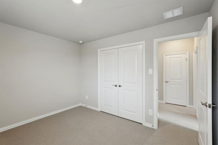 Photo is not of the actual home, but is an inspirational photo of builder’s model home and may depict options, furnishings, and/or decorator features that are not included.