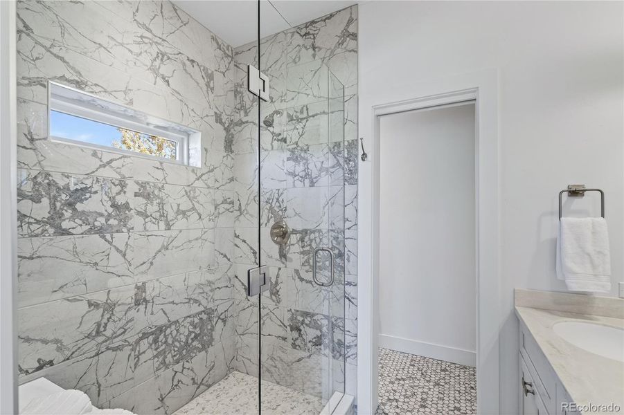 Image 38 of a home in .