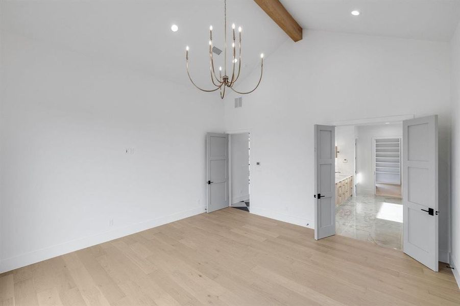 Spacious, unfurnished interior of a new home in , Gunter (Image 24).