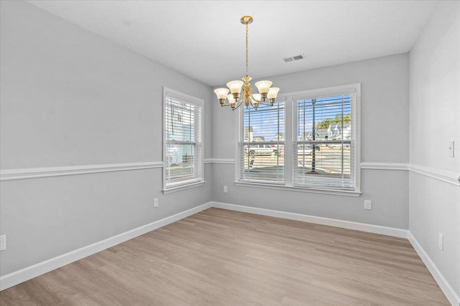 Spacious, unfurnished interior of a new home in Zanes Creek, Inman (Image 14).