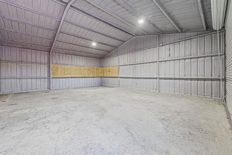 Image 28 of a home in . Image 28 of a home in .