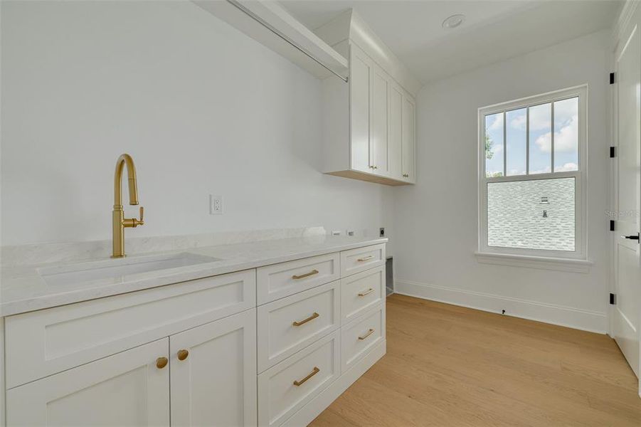 Image 38 of a home in . Image 38 of a home in .