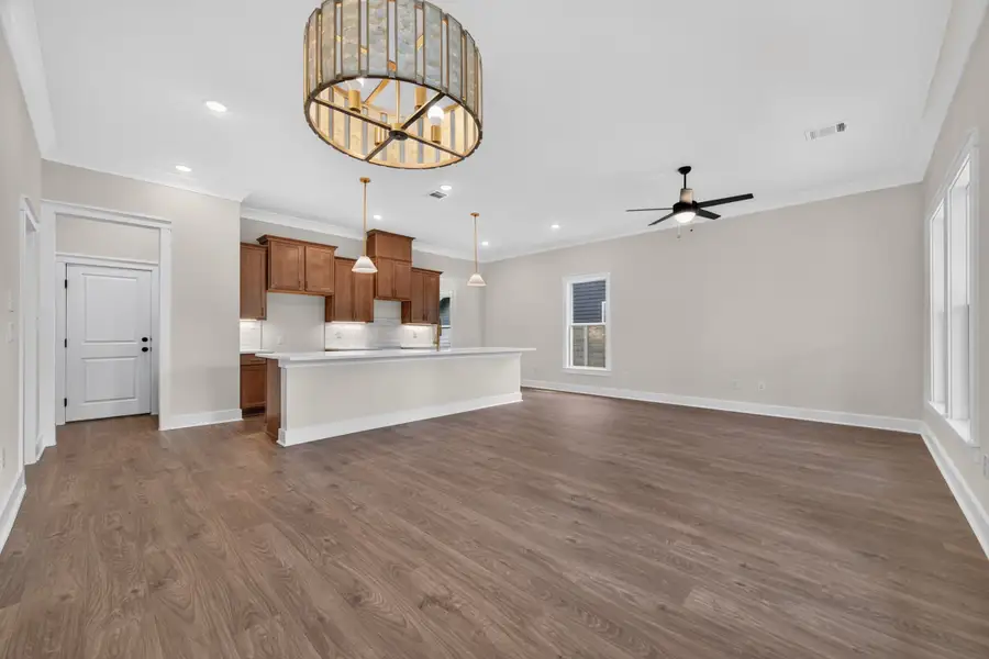 Spacious, unfurnished interior of a new home in Two Step Farm, Montgomery (Image 19).
