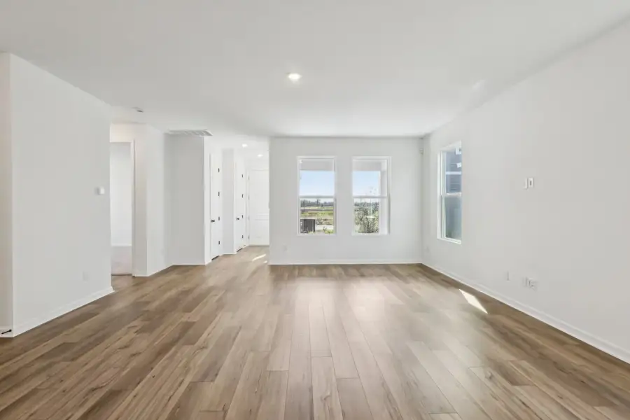 Spacious, unfurnished interior of a new home in Weslyn Park, St. Cloud (Image 12). Spacious, unfurnished interior of a new home in Weslyn Park, St. Cloud (Image 12).