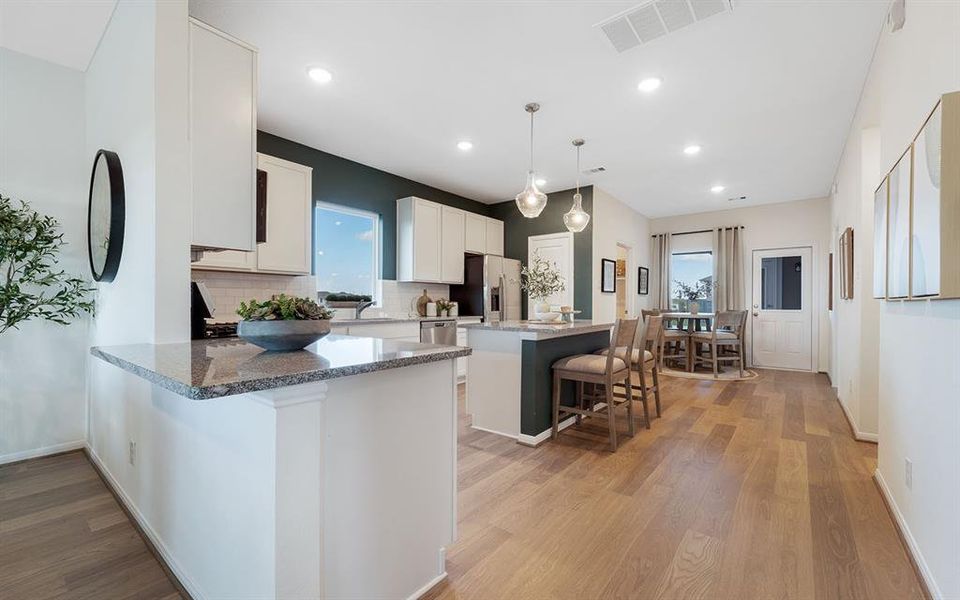 Furnished interior view inside a new home in La Terra, Celina (Image 19).