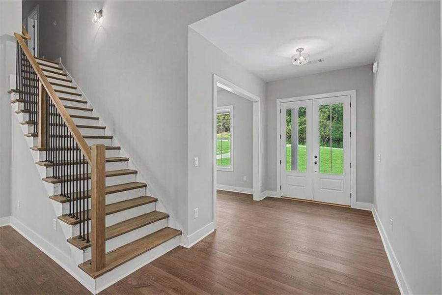 Spacious, unfurnished interior of a new home in , Rome (Image 37).