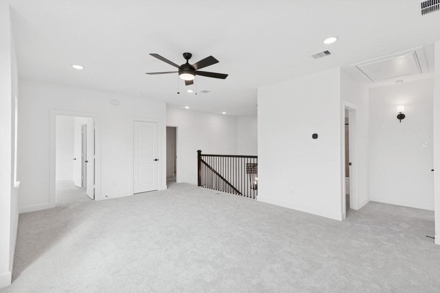 Spacious 2nd floor retreat area iw wired for sound!