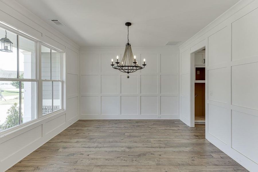 Spacious, unfurnished interior of a new home in , Jefferson (Image 37).