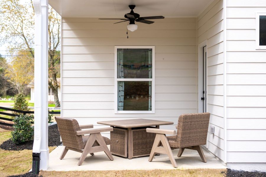 **This photo is of a different home, but similar layout** **This photo is of a different home, but similar layout**