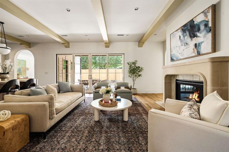 Furnished interior view inside a new home in , Dallas (Image 13).