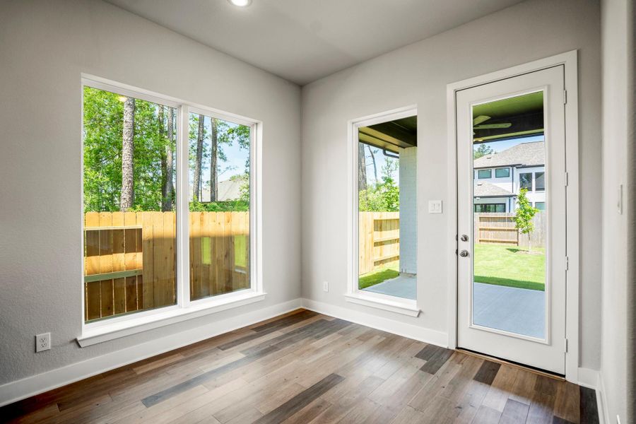 Spacious, unfurnished interior of a new home in Artavia 70′ Lots, Conroe (Image 48).