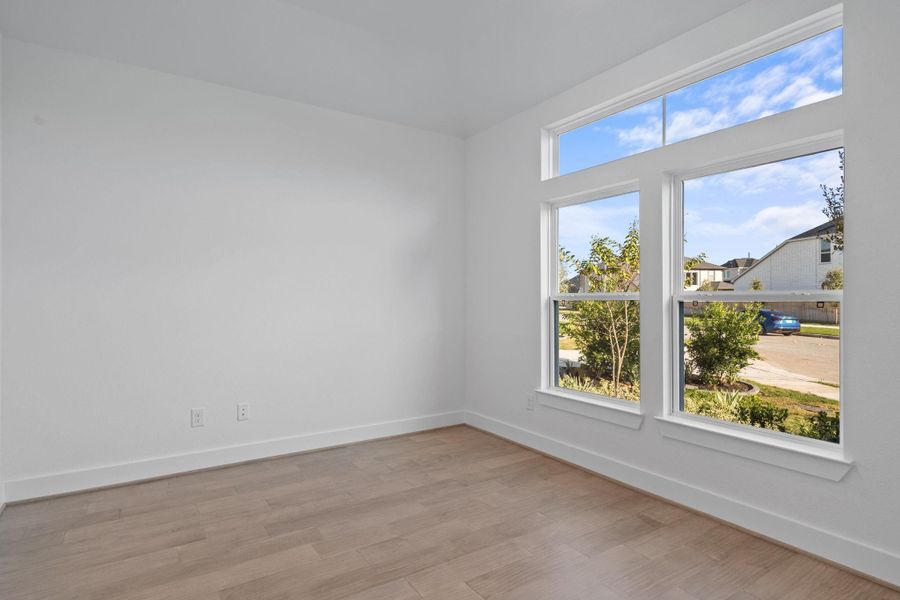 Spacious, unfurnished interior of a new home in Cross Creek West 50', Fulshear (Image 8). Spacious, unfurnished interior of a new home in Cross Creek West 50', Fulshear (Image 8).