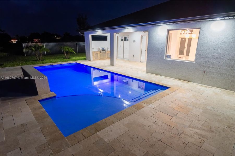 Exterior details and patio area of a home in , Cape Coral (Image 25).