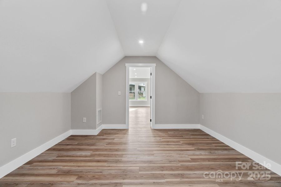 Spacious, unfurnished interior of a new home in , Asheville (Image 29).