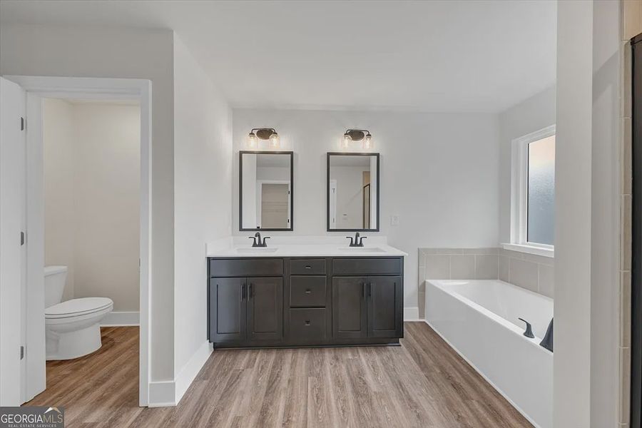 Furnished interior view inside a new home in Canterbury Villas, Carrollton (Image 8). Furnished interior view inside a new home in Canterbury Villas, Carrollton (Image 8).