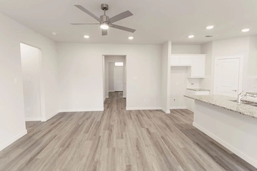 Representative furnished interior of a home built from the Norwood by Stonehollow Homes in Heritage Grove, Blue Ridge (Image 6). Representative furnished interior of a home built from the Norwood by Stonehollow Homes in Heritage Grove, Blue Ridge (Image 6).