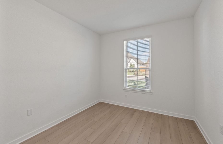 Spacious, unfurnished interior of a new home in Woodside, Georgetown (Image 39).