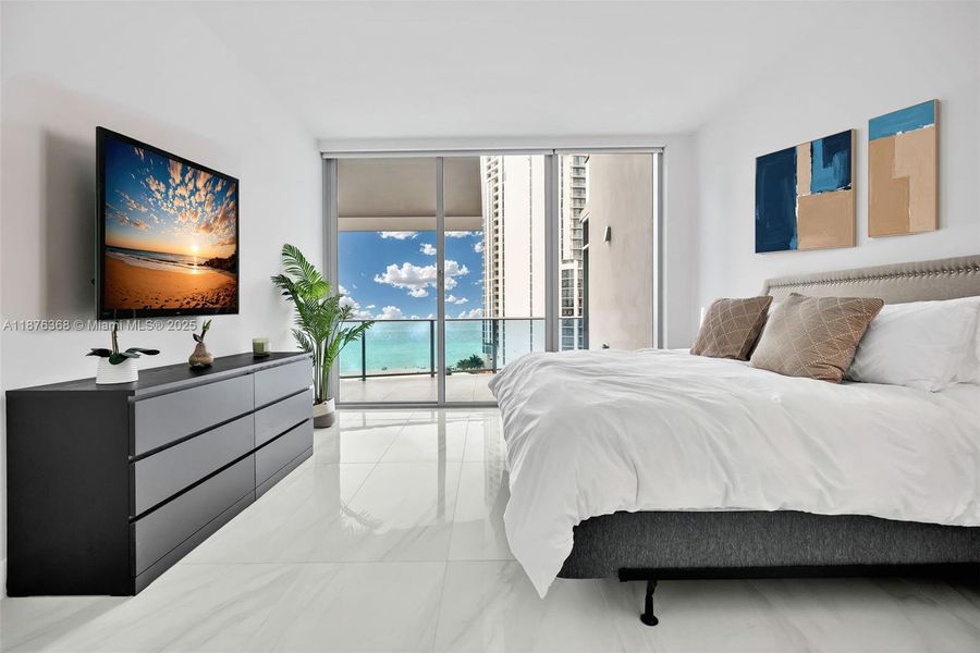 Furnished interior view inside a new home in , Sunny Isles Beach (Image 14).