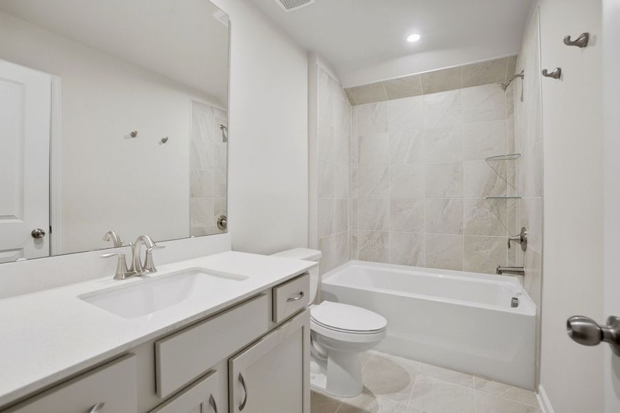 Furnished interior view inside a new home in Roseshire Chase, Huntersville (Image 32).