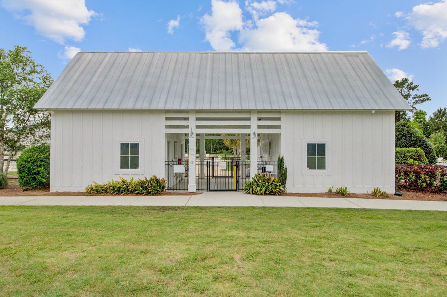 Exterior details and patio area of a home in , Moncks Corner (Image 25).