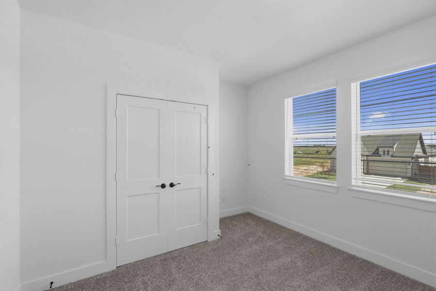 Spacious, unfurnished interior of a new home in Nolina, Georgetown (Image 16).