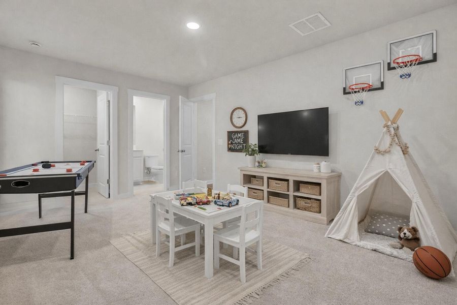Furnished interior view inside a new home in , Johns Island (Image 14).