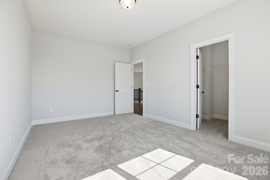 Spacious, unfurnished interior of a new home in Harmony, Harrisburg (Image 37).