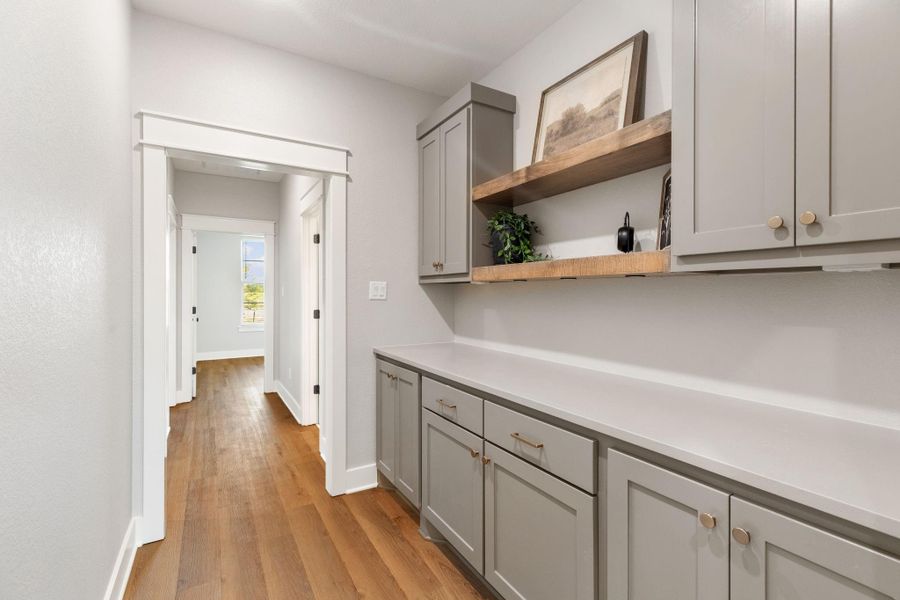 Furnished interior view inside a new home in , Bryan (Image 30).
