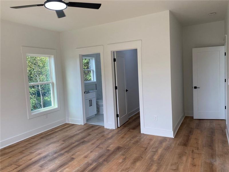 Spacious, unfurnished interior of a new home in , Snellville (Image 27).