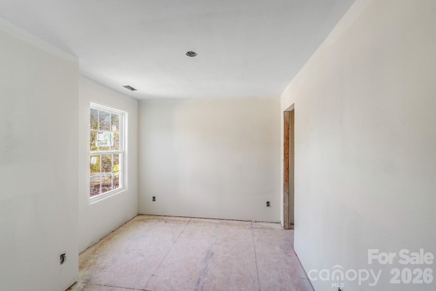 Image 22 of a home in .