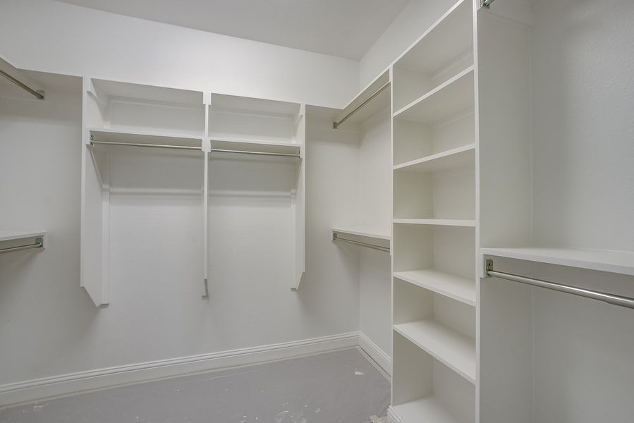 Plan 1120 Primary Closet Representative Image