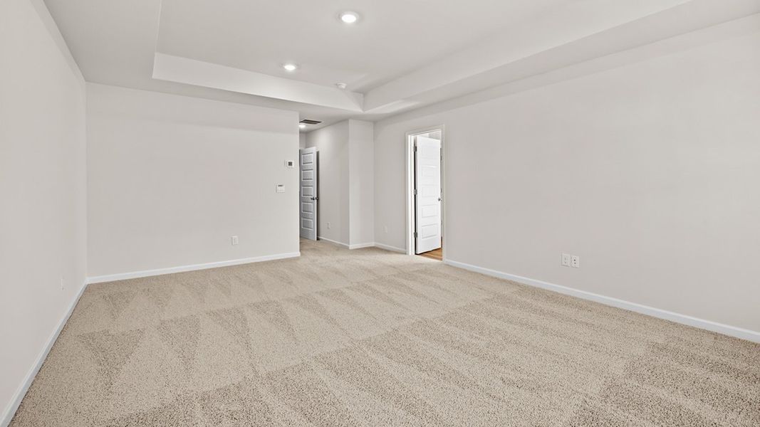 Representative unfurnished interior of a home built from the Saratoga by D.R. Horton in Poplar Preserve, Newnan (Image 21).