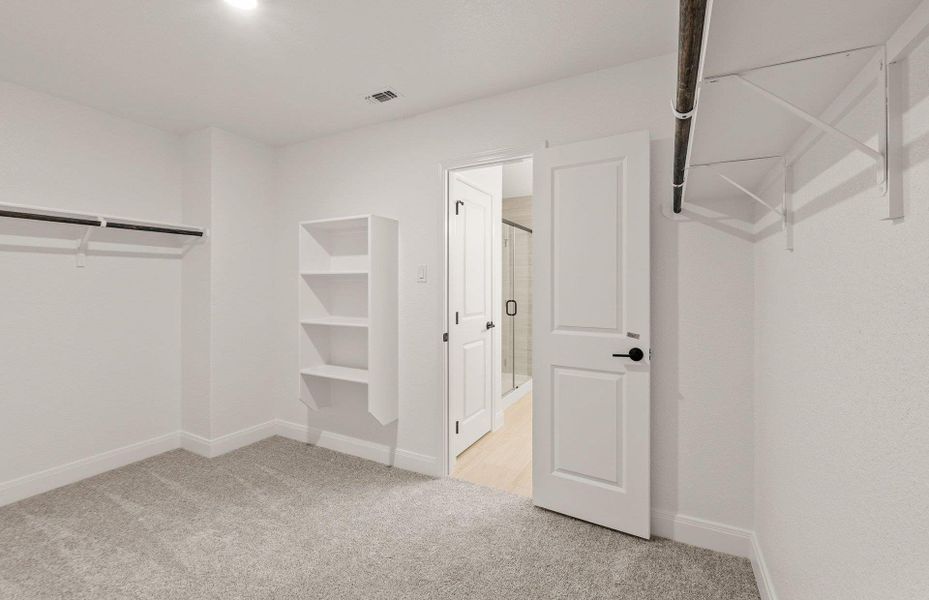 Spacious, unfurnished interior of a new home in Patterson Ranch, Georgetown (Image 19). Spacious, unfurnished interior of a new home in Patterson Ranch, Georgetown (Image 19).