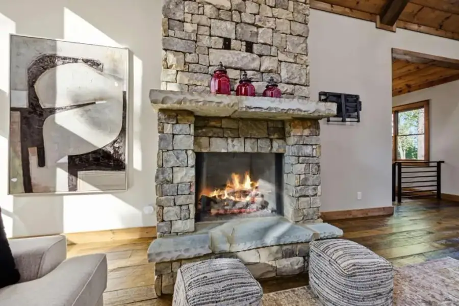 Furnished interior view inside a new home in , Blue Ridge (Image 9).