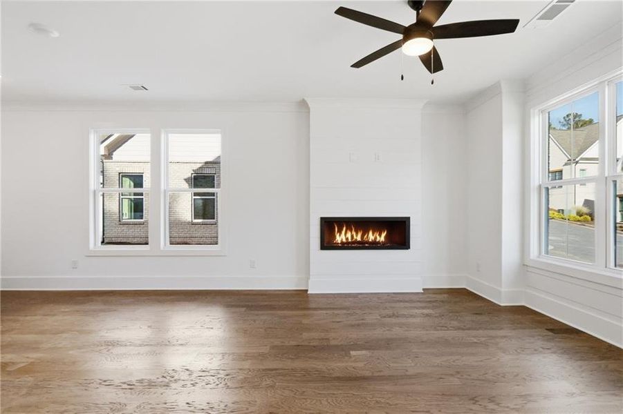 Spacious, unfurnished interior of a new home in , Roswell (Image 41).