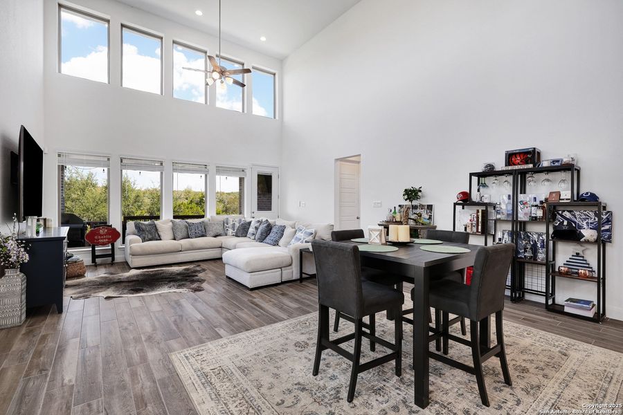 Furnished interior view inside a new home in Cibolo Canyons 50', San Antonio (Image 9). Furnished interior view inside a new home in Cibolo Canyons 50', San Antonio (Image 9).