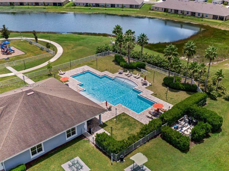 Image 29 of a home in Waterstone 62.