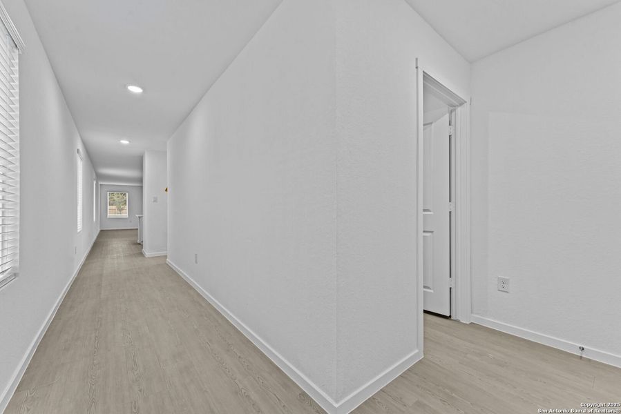 Spacious, unfurnished interior of a new home in Torian Village: Belmar Collection, San Antonio (Image 8). Spacious, unfurnished interior of a new home in Torian Village: Belmar Collection, San Antonio (Image 8).