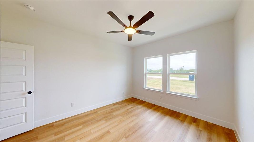 Spacious, unfurnished interior of a new home in , Greenville (Image 17).