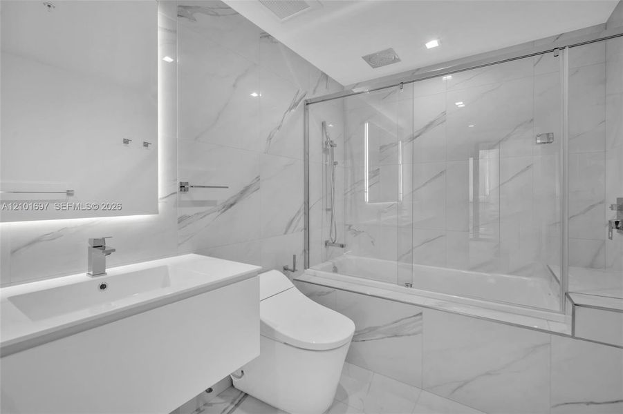 Furnished interior view inside a new home in , Hallandale Beach (Image 11).