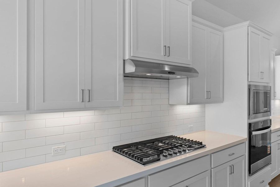 Stunning finishes in Light & Bright Kitchen Stunning finishes in Light & Bright Kitchen