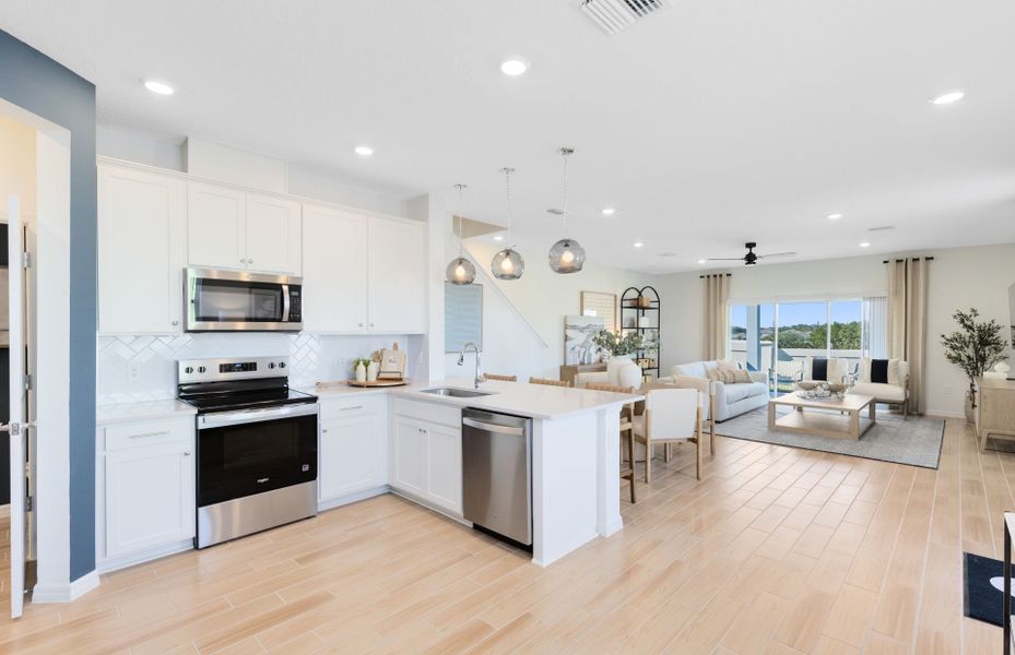 Representative furnished interior of a home built from the Marigold by Pulte Homes in Hartford Terrace, Davenport (Image 15). Representative furnished interior of a home built from the Marigold by Pulte Homes in Hartford Terrace, Davenport (Image 15).